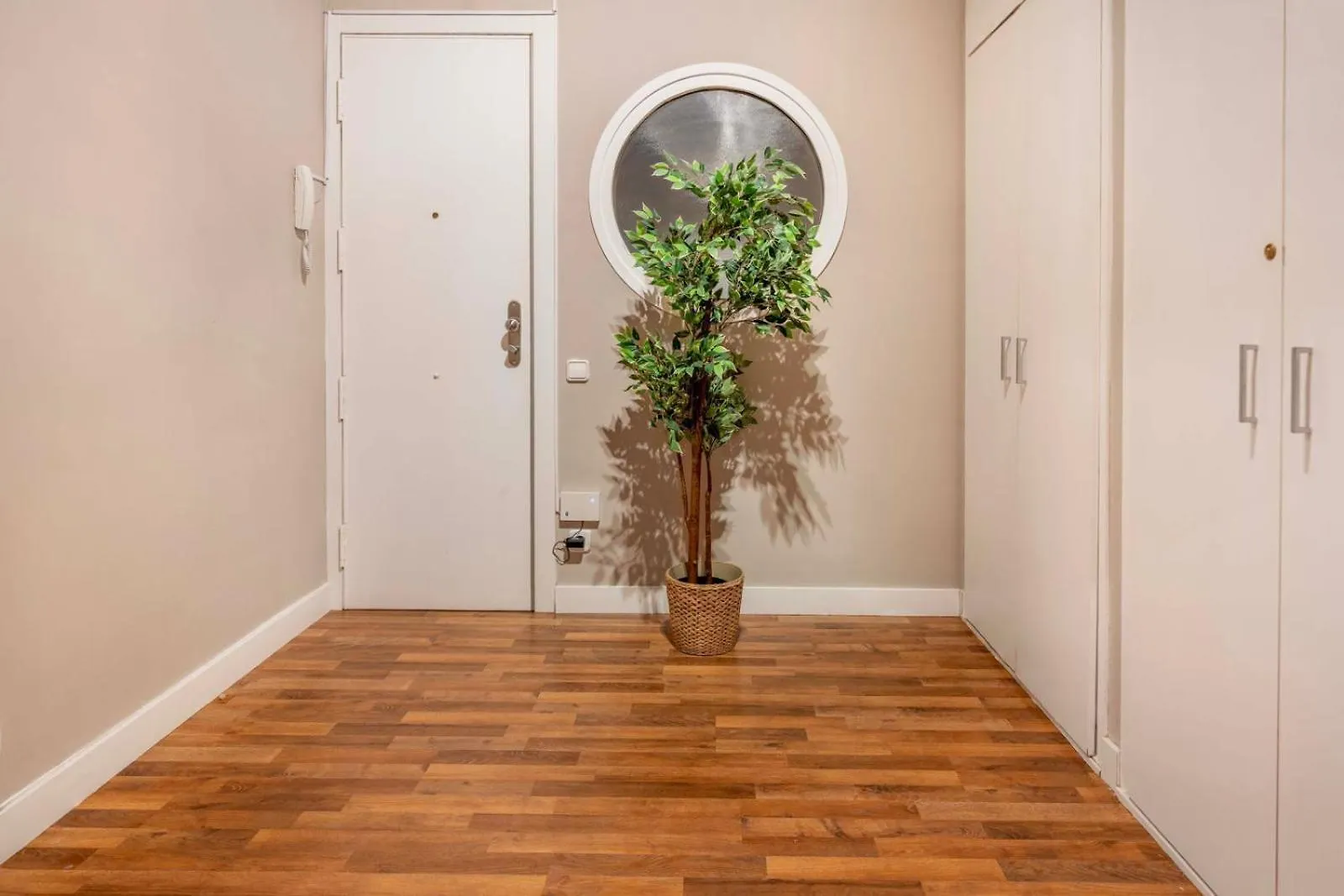 Sagrada Familia Secret Apartment Barcelona 0*,